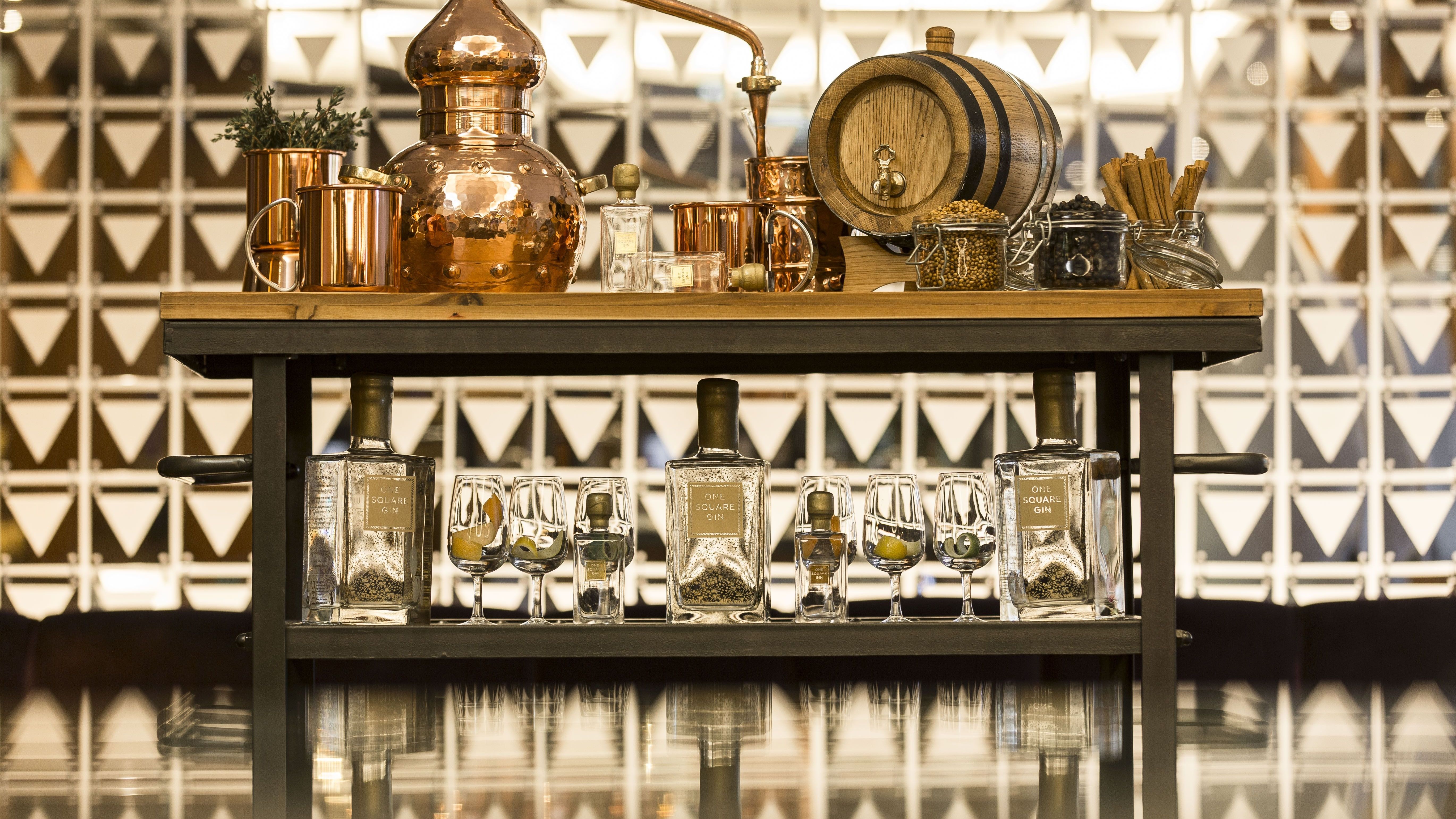 Gin Tasting Experience | One Square Edinburgh | Gin Bar