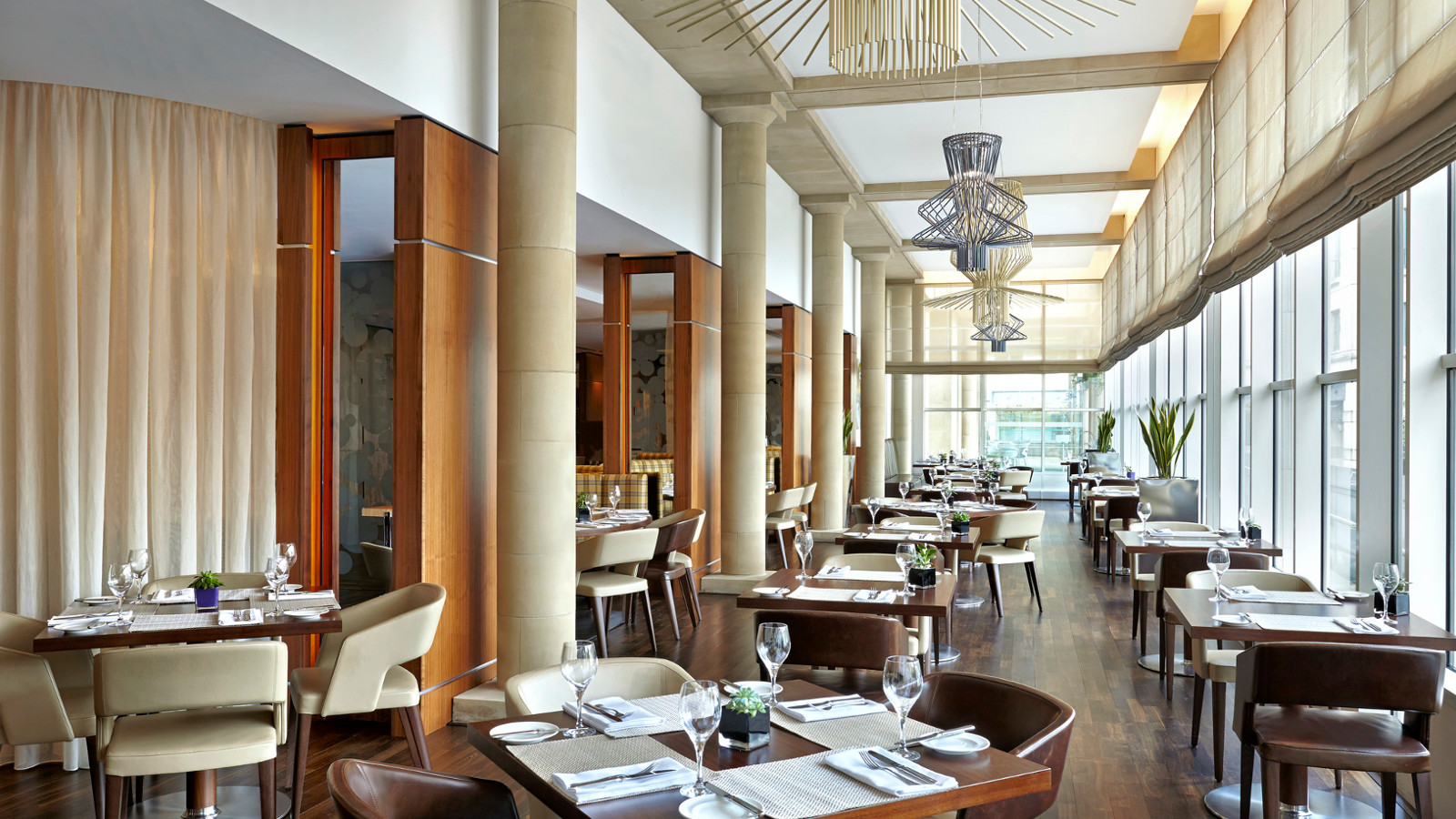 Sheraton Grand Edinburgh | One Square Edinburgh | Lunch & dinner